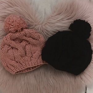 Brand New BUNDLE OF LADIES HANDMADE BEANIE-TOQUE HATS-2CT